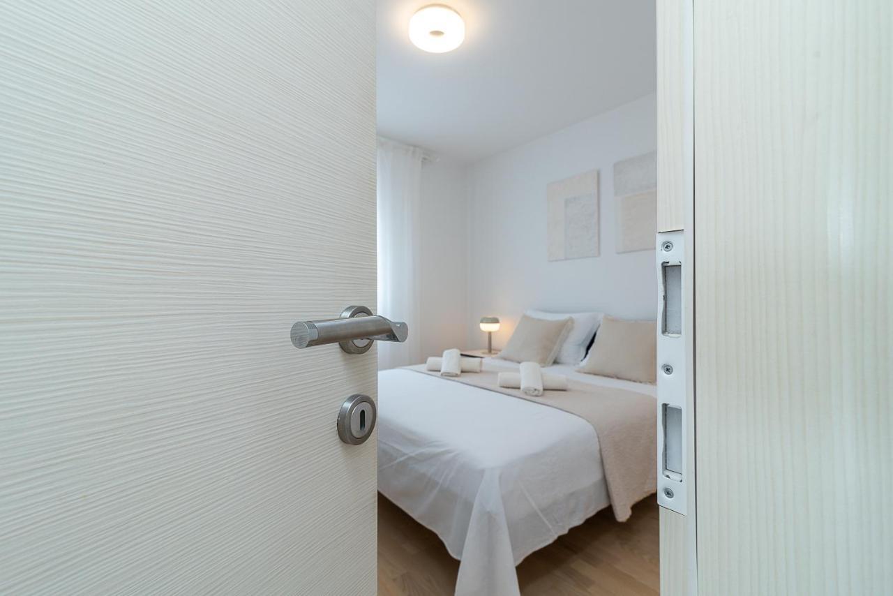 Apartman Marino Trogir Exterior foto